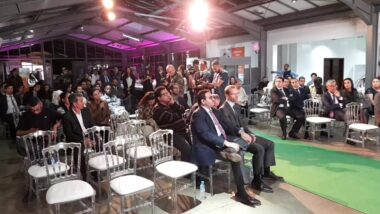 Live: conférence de presse : L'eco-cité zenata.