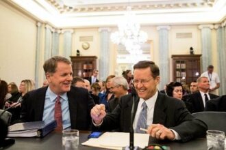 Bruxelles autorise la fusion US Airways - American Airlines