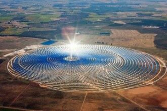 &ldquo;Le Maroc s'apprête à inaugurer ""Noor"", la plus grande centrale solaire au monde, qui doit permettre au royaume d'accéder à l'indépendance énergétique. TF1, s'est rendue sur place et a réalisé un reportage sur cet énorme projet.&rdquo;