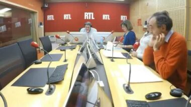 Eric Zemmour appelle à #bombarder le quartier Molenbeek de Bruxelles.