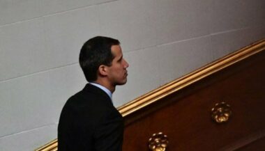 Venezuela: l'opposition dans la rue pour rallier l'armée à Juan Guaido