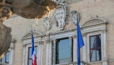 Crise franco-italienne: Paris rappelle son ambassadeur