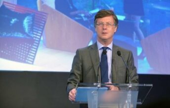 Accor: Le nouveau PDG réorganise le groupe