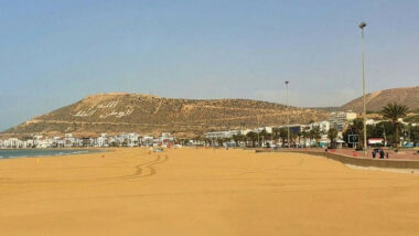Agadir/Covid-19: couvre-feu nocturne et fermeture des plages