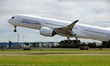 L'Airbus A350, nouvelle arme d'Airbus face à Boeing, a pris son envol