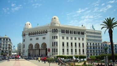 L'Algérie risque de connaître une &ldquo;crise sans précédent&rdquo; à partir de fin 2019