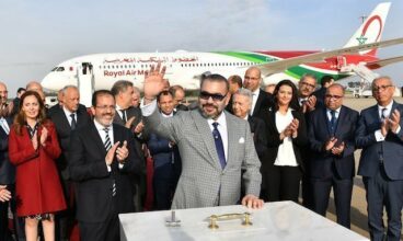 Le Roi Mohammed VI pose la première pierre d'un nouveau terminal à l'aéroport de Rabat-Salé