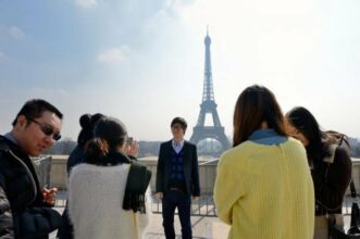 Près de 100 millions de touristes chinois à l'étranger en 2013