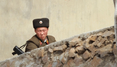 La Corée du Nord tient le monde en alerte avant un tir de missile