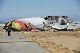 Crash Asiana: des passagers accidentés poursuivent Boeing