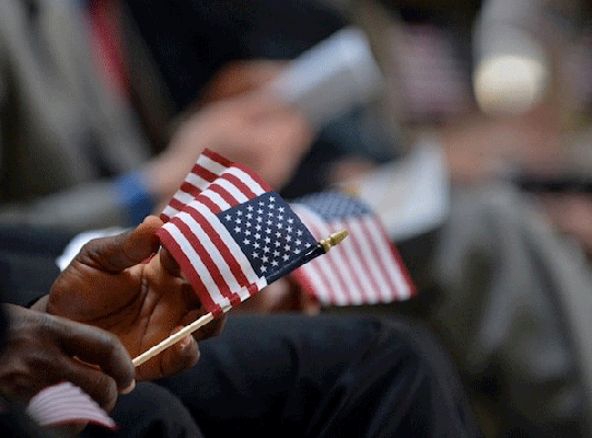 Etats-Unis : le secteur technologique veut plus d'immigrés très qualifiés