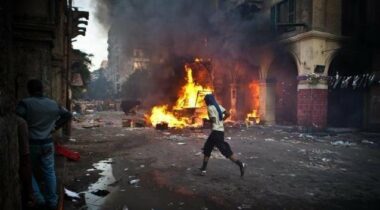 Egypte: les Frères musulmans renouent avec la clandestinité