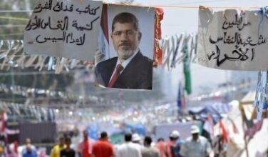 Egypte: nouvelle flambée de violence avec 10 morts au Caire