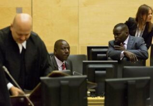 Kenya: le procès du vice-président William Ruto s'ouvre à La Haye