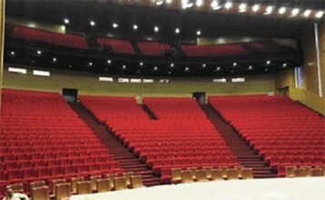 Benkirane inaugure un palais...