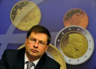 La Lettonie passe à l'euro le 1er janvier, sans enthousiasme