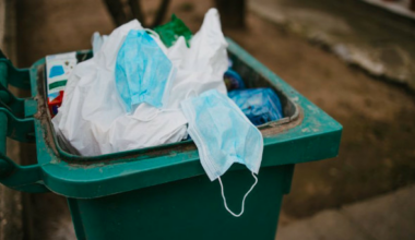 Coronavirus: Comment sont gérés les masques jetés un peu partout à Casablanca