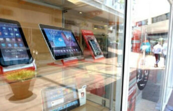 L'enseignement à distance booste les ventes de matériels informatiques