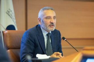 Séisme. Moulay Hafid El Alamy fait un don personnel de 20 MDH