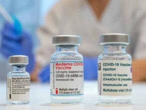 Pfizer va tester l'efficacité d'une 3e dose de son vaccin contre les variants