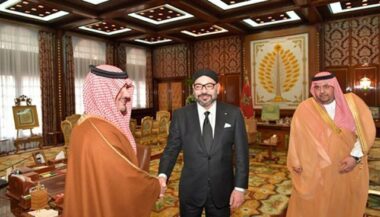 Le Roi Mohammed VI reçoit le ministre saoudien de l'Intérieur