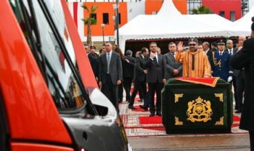 Le Roi Mohammed VI inaugure la deuxième ligne du tramway de Casablanca