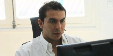 Tarik Fadli, jeune prodige, inventeur de l’automate de légalisation