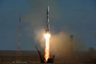 La torche olympique en route vers l'Espace