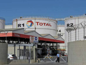 Total plonge dans le rouge en 2020 avec une perte de 7,2 milliards de dollars