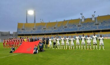 Football: le derby Wydad-Raja est maintenu