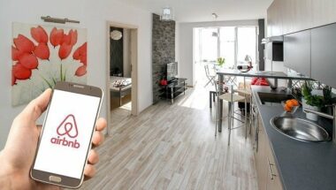 Exclusif. Le projet de taxation des locations touristiques sur Airbnb finalisé au 2e semestre 2019
