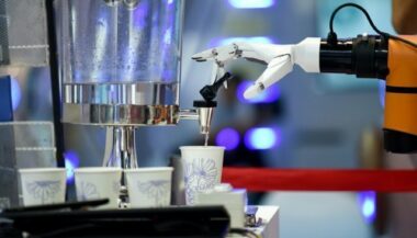 En 2025, les machines accompliront plus de tâches que les humains