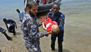 Libye: une soixantaine de disparus dans un nouveau naufrage en Méditerranée