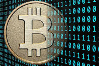 Le bitcoin dépasse son sommet historique depuis sa création il y a 11 ans