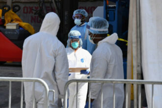 Coronavirus: bilan inquiétant aux Etats-Unis, la planète en détresse économique