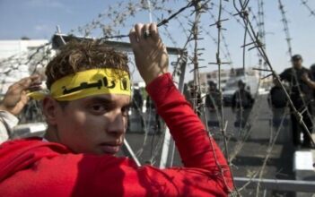 Egypte: le procès du président Morsi ajourné au 8 janvier