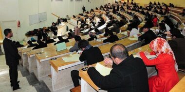 Enseignement supérieur: plus de 381.000 bourses d'études en 2018-2019