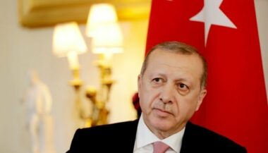 Élections turques : Erdogan obtient 49,42% des voix, contre 44,95% pour Kiliçdaroglu