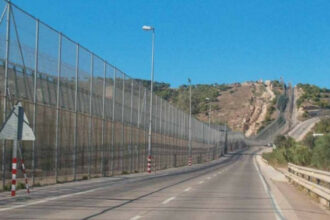 Contrôle des frontières: l'Espagne livrera 130 véhicules au Maroc