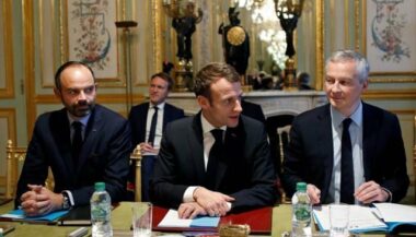 &ldquo;Gilets jaunes&rdquo;: après ses mesures sociales, Macron obtient l'aide des banques