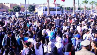 GMT+1: nouvelles manifestations d'étudiants dans plusieurs villes