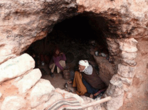 Découverte au Maroc des plus anciens outils de confection de vêtements datant de 120.000 ans