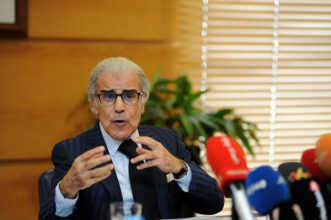 Jouahri : la relance de l'économie mondiale commencera en 2023 (précision)