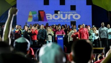Venezuela: Maduro réélu jusqu'en 2025, ses opposants rejettent les résultats