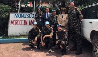Deux officiers marocains décorés à Kinshasa