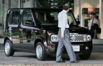 Nissan rappelle 841.000 voitures dans le monde pour un problème de volant