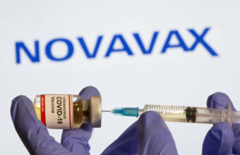 Novavax annonce une contribution de 1,1 milliard de doses de vaccin