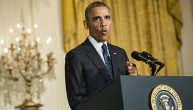 Etats-Unis: Obama tente de reprendre la main après des affaires qui l'ont affaibli