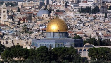 La Roumanie manque de soutien pour transférer son ambassade à Al Qods