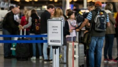Ryanair et Wizz Air poursuivis en Italie pour leur politique de bagage cabine payant